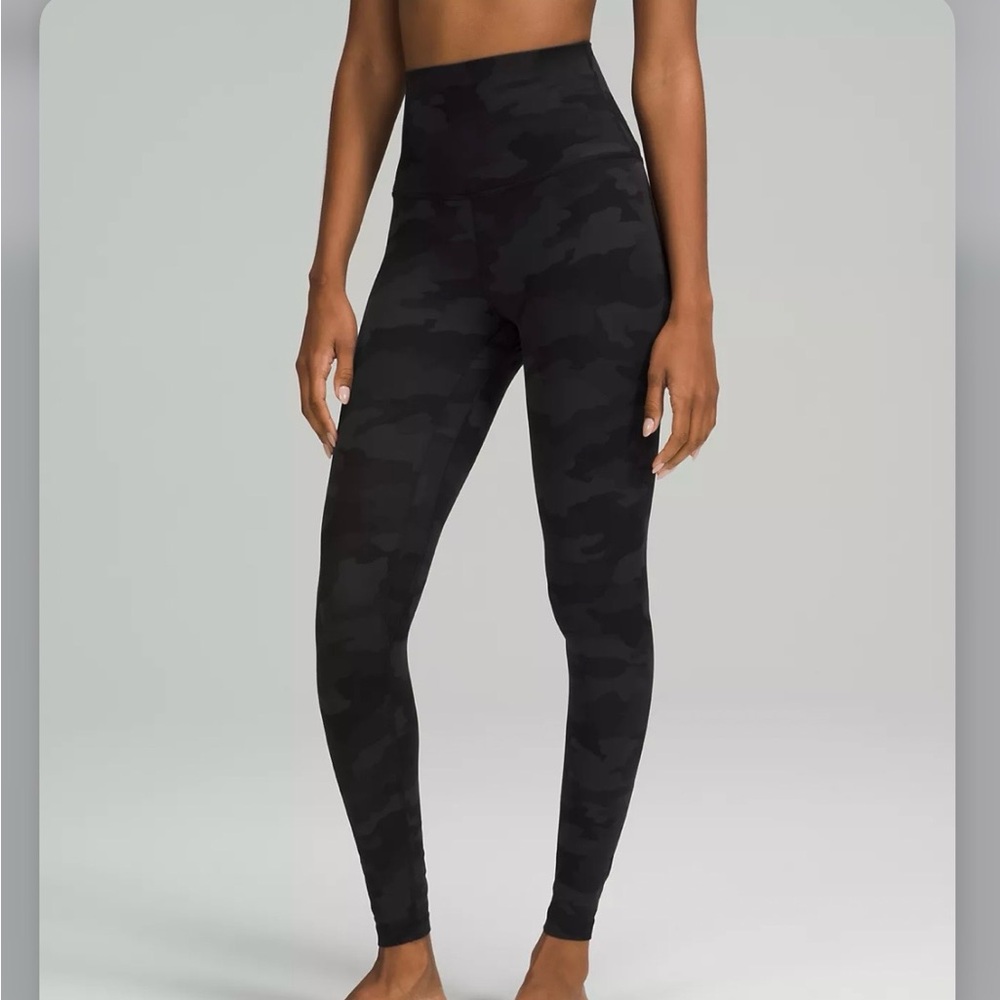 Lululemon align Black Camouflage Leggings 28”
